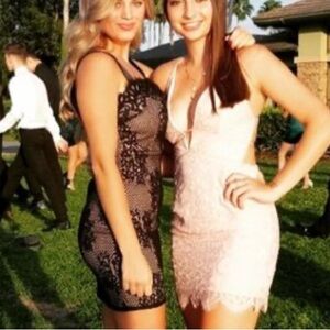 Mini Black Lace BodyCon Snatching Dress